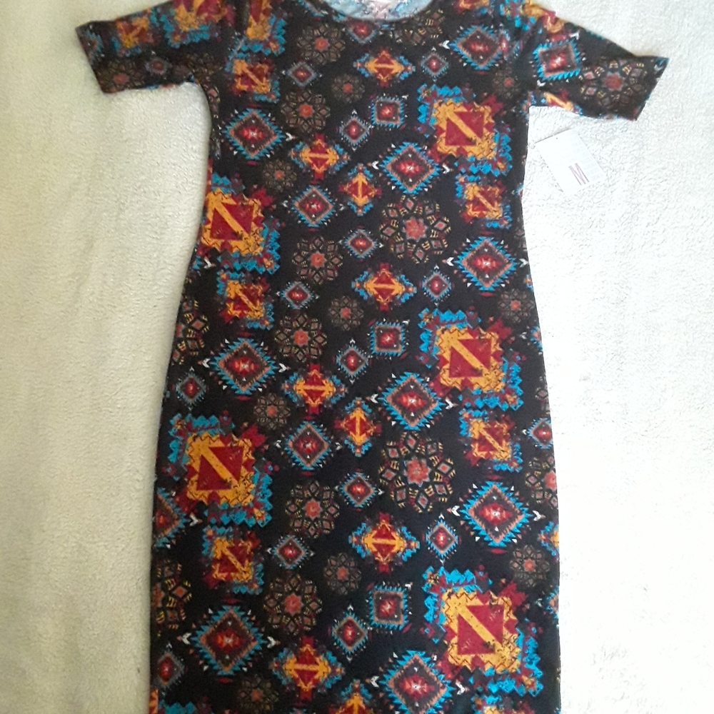 LuLaRoe Julia Dress Size Medium w/ Tags